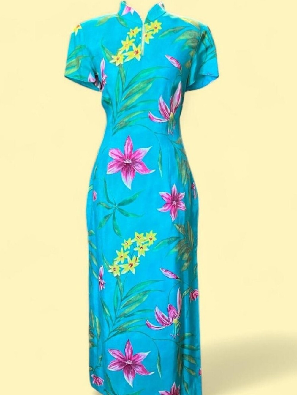 Vintage Floral Maxi Dress with Mandarin Collar